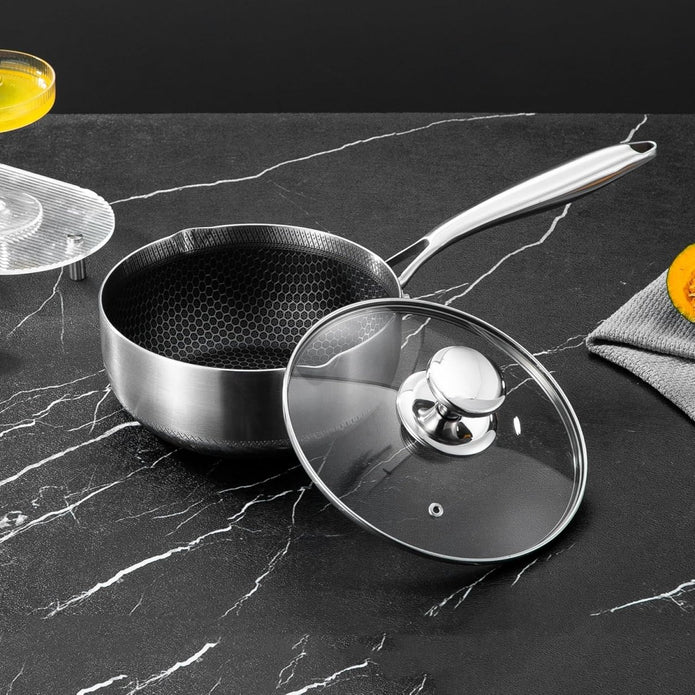 18cm 316L Stainless Steel Saucepan Compound Steel Honeycomb Nonstick Sauce Pan with Glass Lid 1.5L Pot Stay-Cool Handle Multipurpose Milk Saucepan, Induction Capable and Gas Stove